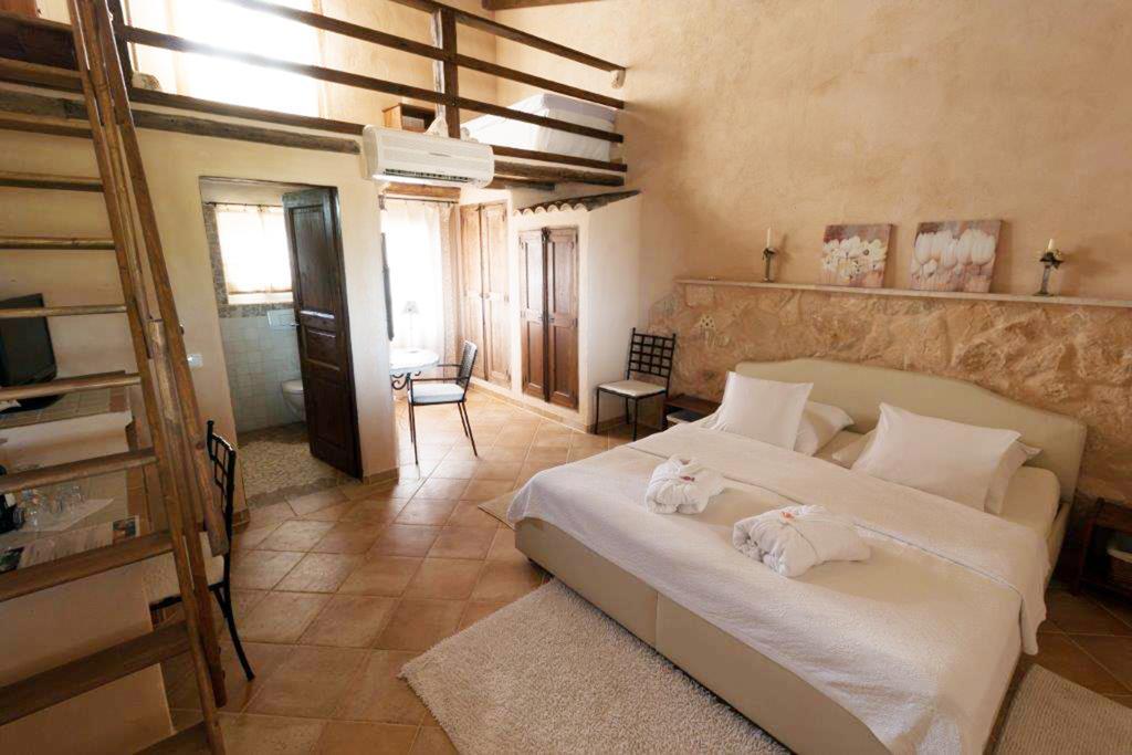 Hacienda D'Armando Bed and Breakfast Felanitx Δωμάτιο φωτογραφία